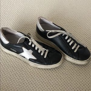 Golden Goose Sneaker Dupes - MADE IN ITALY